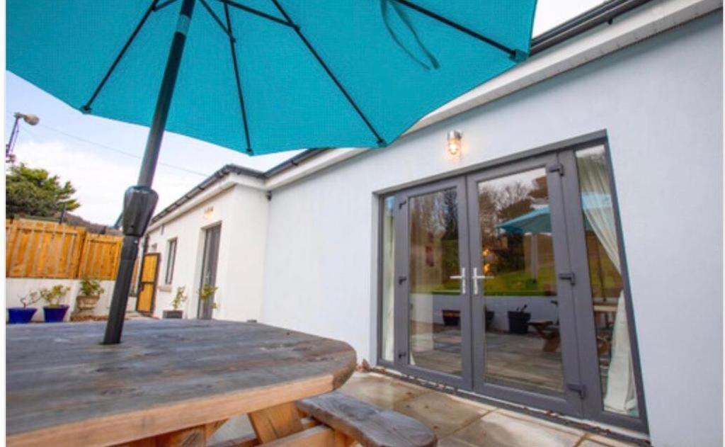 Josies Place At Waters Edge Self Catering Apartment Glenarm Εξωτερικό φωτογραφία